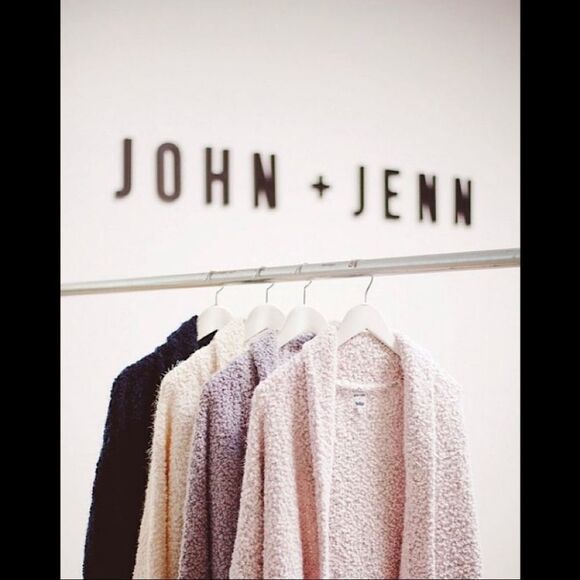 John+Jenn "Better Than A Slanket Cardigan" - Picture 2 of 12